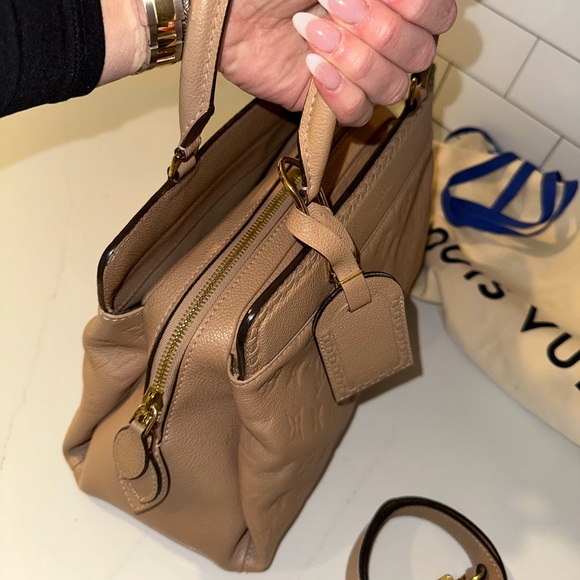 👛 Louis Vuitton Vosges MM Monogram Empreinte Leather Bag - Picture 9 of 16